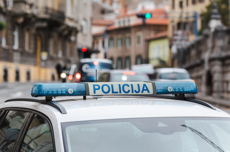 Ilustrativna policija jesen promet Ulica Žrtava fašizma policija-0165 Ilustrativna policija jesen promet Ulica Žrtava fašizma policija-0165