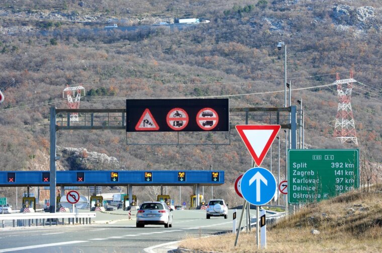 Rijeka: Upozorenja i ograni?enja zbog vjetra na autocesti Rijeka-Zagreb