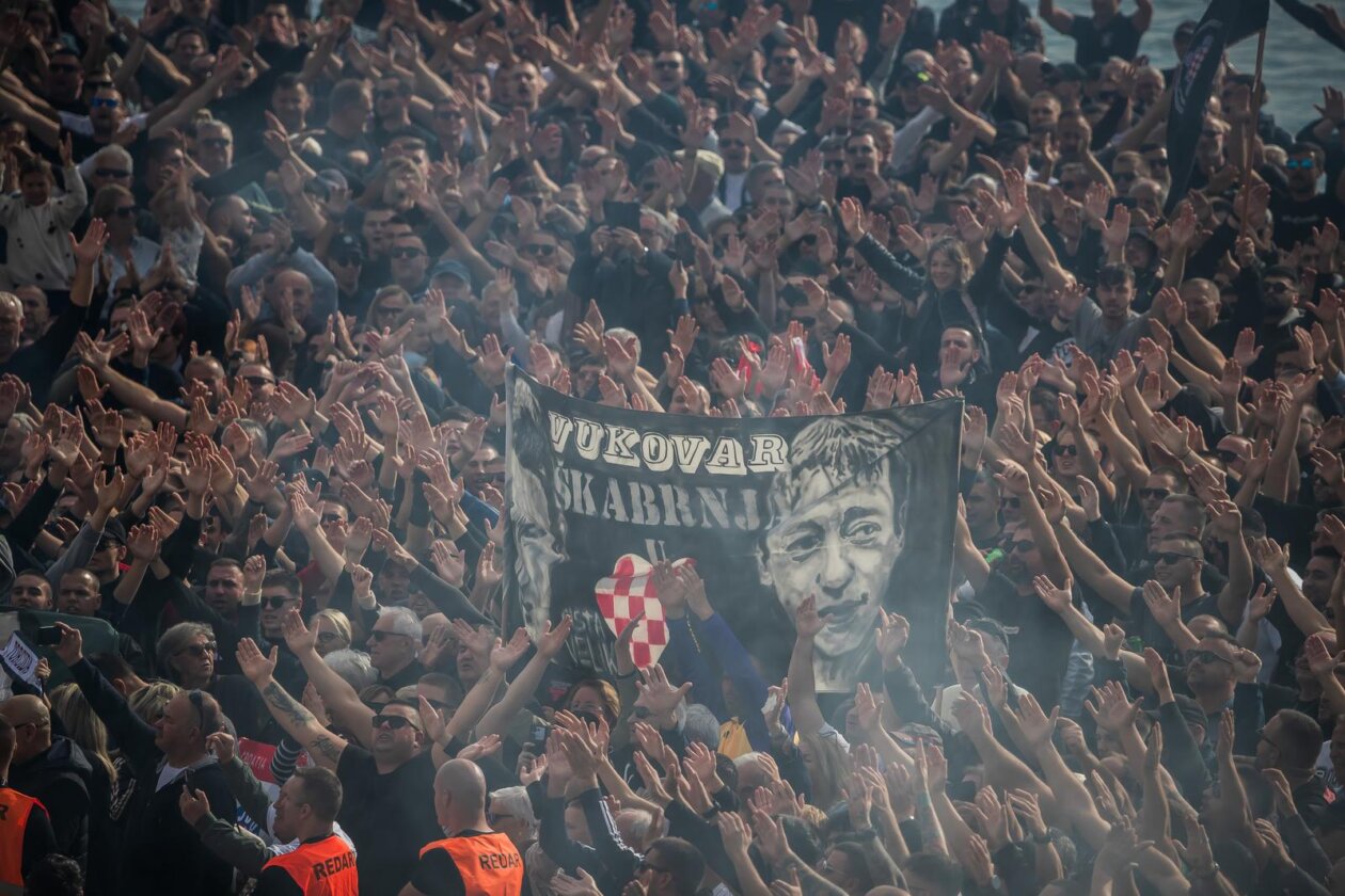 Split: Torcida na Rivi održala prosvjed
