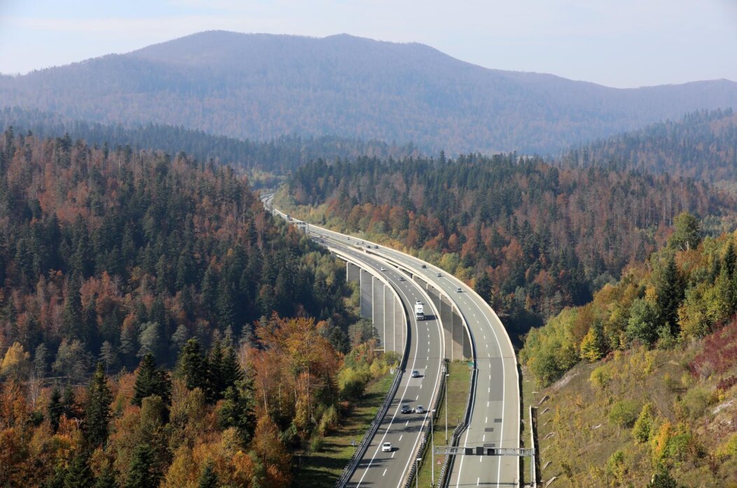 Pogled na autocestu A6 kod Fužina Pogled na autocestu A6 kod Fužina