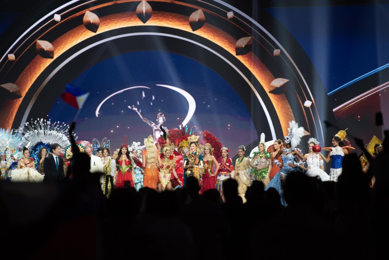 Tajland: Miss Hrvatske Laura Gnjatovi? na 74. reviji nacionalnih kostima za Miss Universe 2025. Tajland: Miss Hrvatske Laura Gnjatovi? na 74. reviji nacionalnih kostima za Miss Universe 2025.