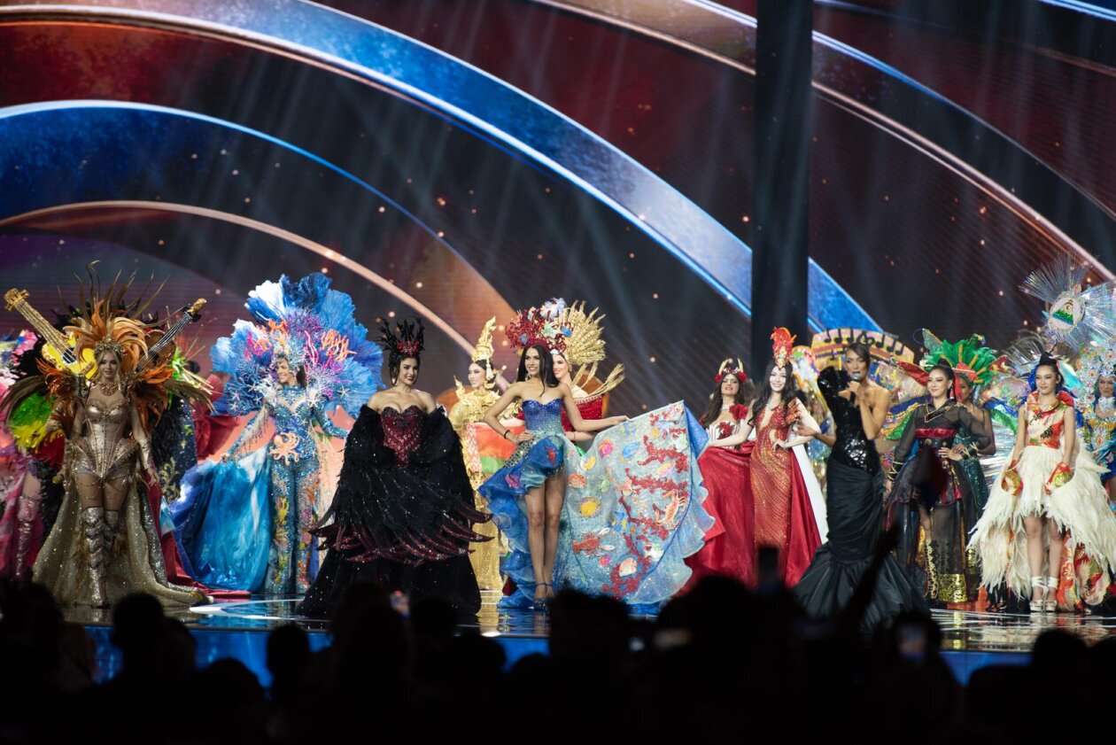Tajland: Miss Hrvatske Laura Gnjatovi? na 74. reviji nacionalnih kostima za Miss Universe 2025. Tajland: Miss Hrvatske Laura Gnjatovi? na 74. reviji nacionalnih kostima za Miss Universe 2025.