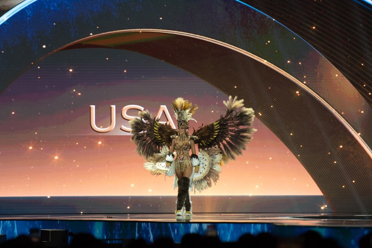 Tajland: Miss Hrvatske Laura Gnjatovi? na 74. reviji nacionalnih kostima za Miss Universe 2025. Tajland: Miss Hrvatske Laura Gnjatovi? na 74. reviji nacionalnih kostima za Miss Universe 2025.