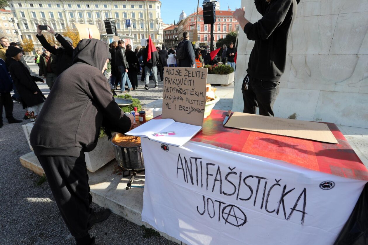 Rijeka: Prosvjedni marš Ujedinjeni protiv fašizma Rijeka: Prosvjedni marš Ujedinjeni protiv fašizma