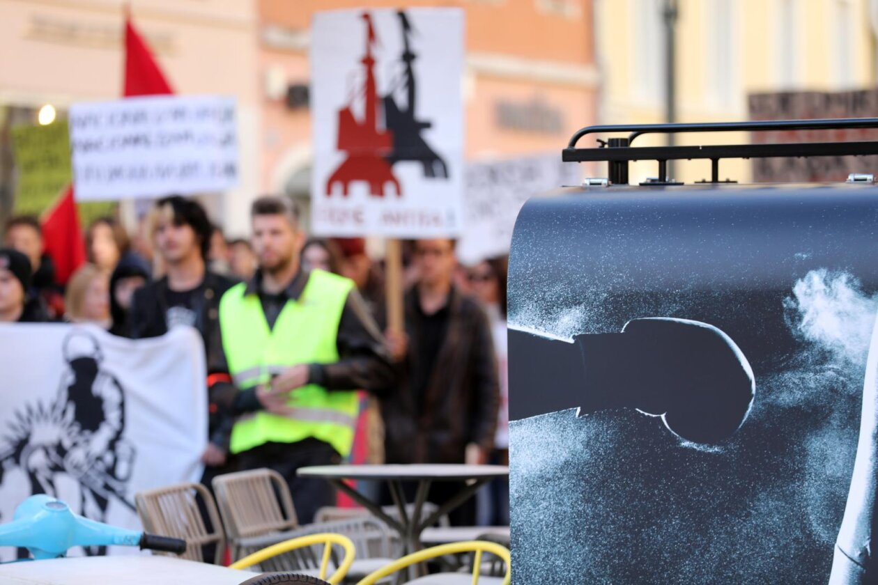 Rijeka: Prosvjedni marš Ujedinjeni protiv fašizma Rijeka: Prosvjedni marš Ujedinjeni protiv fašizma