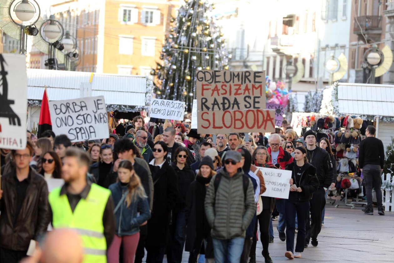Rijeka: Prosvjedni marš Ujedinjeni protiv fašizma Rijeka: Prosvjedni marš Ujedinjeni protiv fašizma