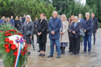 Polaganje-vijenaca-za-Dan-sjecanja-na-Vukovar-i-Skabrnju-42