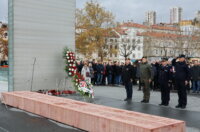 Polaganje-vijenaca-za-Dan-sjecanja-na-Vukovar-i-Skabrnju-80