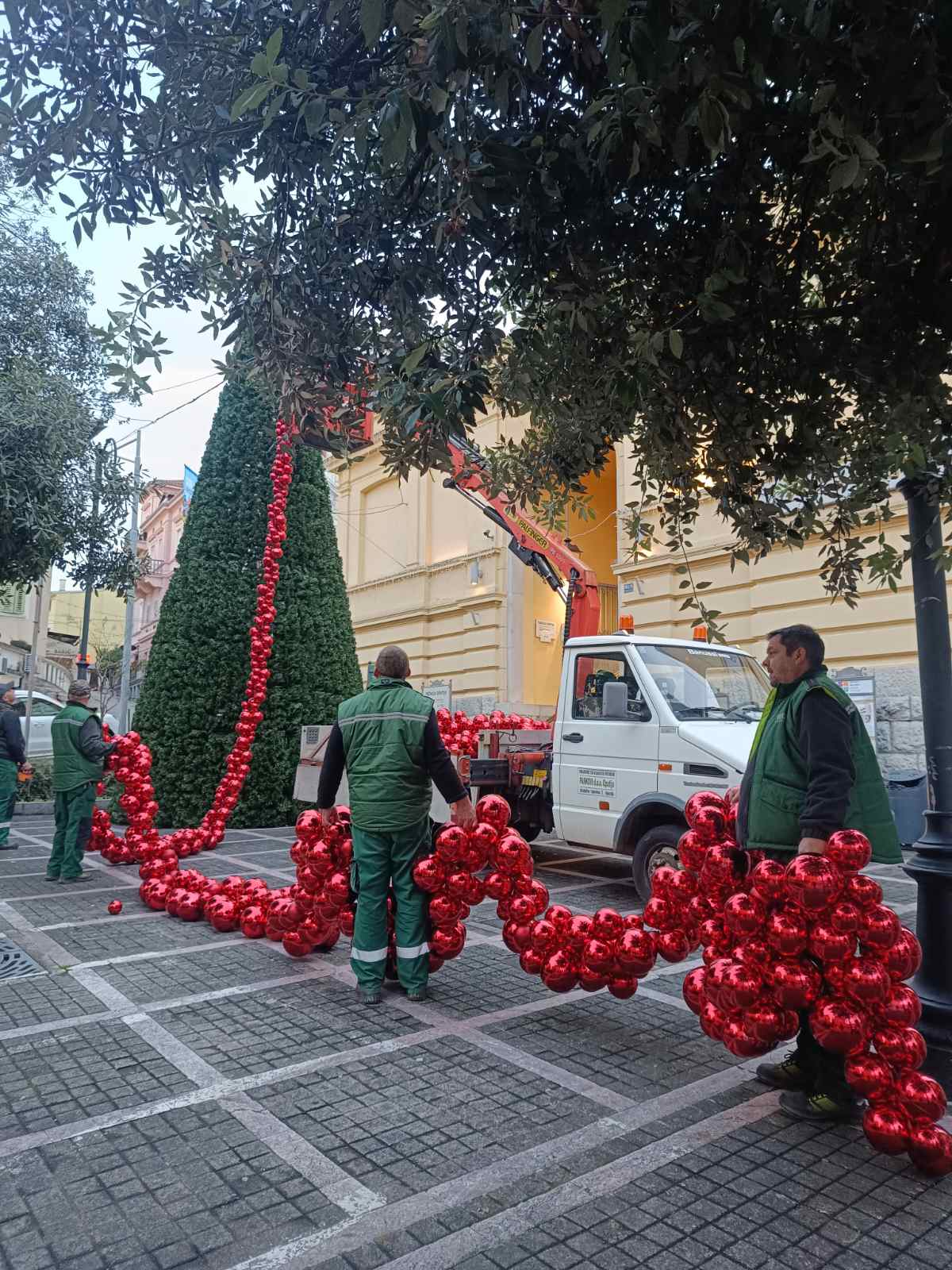 mrkat opatija advent bor (4) mrkat opatija advent bor (4)