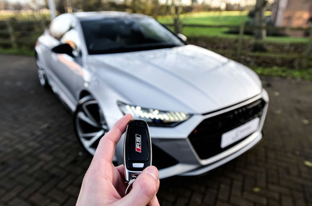 swansway-motor-group-tgUdTefRlSw-unsplash swansway-motor-group-tgUdTefRlSw-unsplash