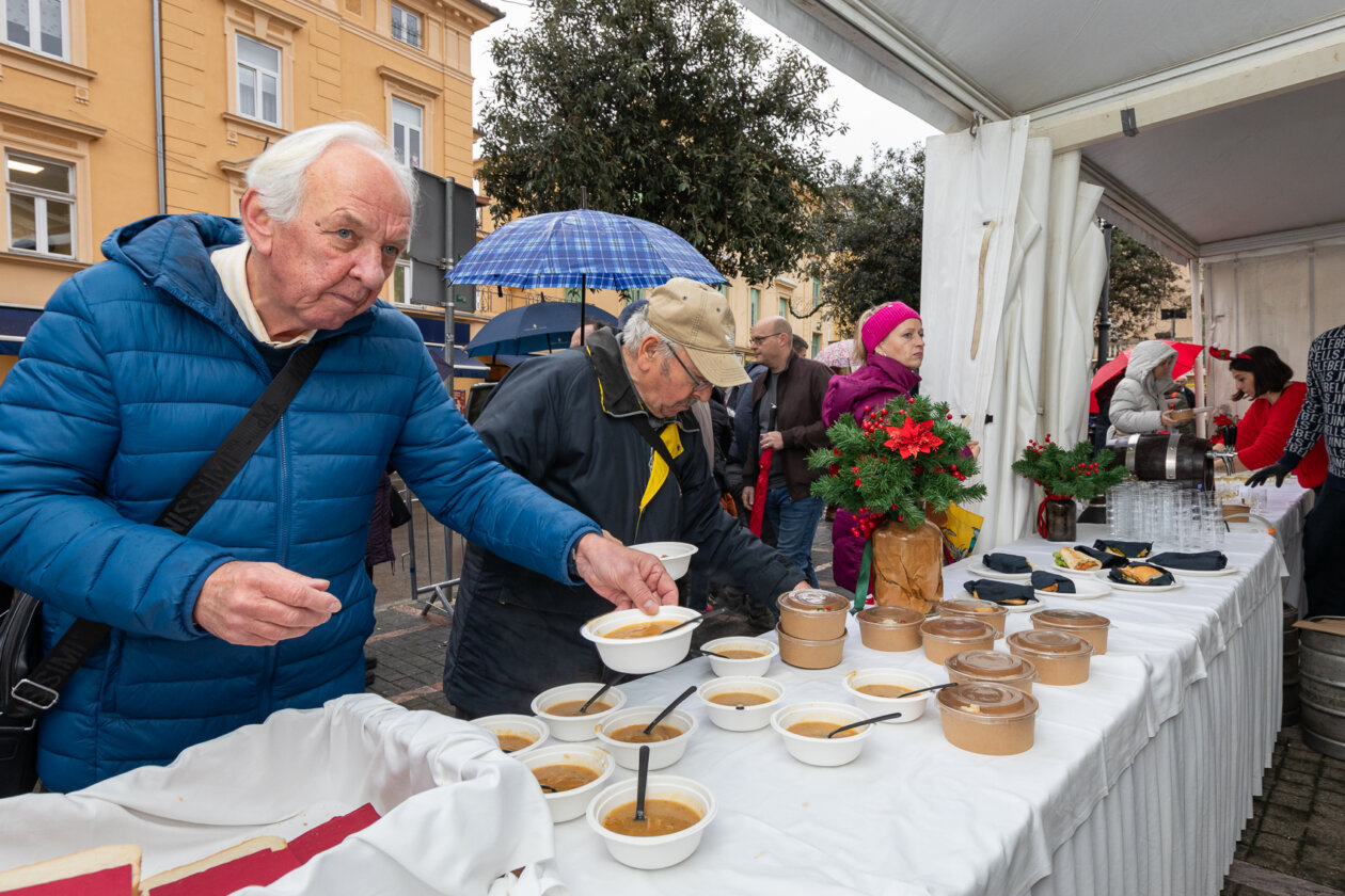 Opatija Advent Vilija Božja na mrkate-6873