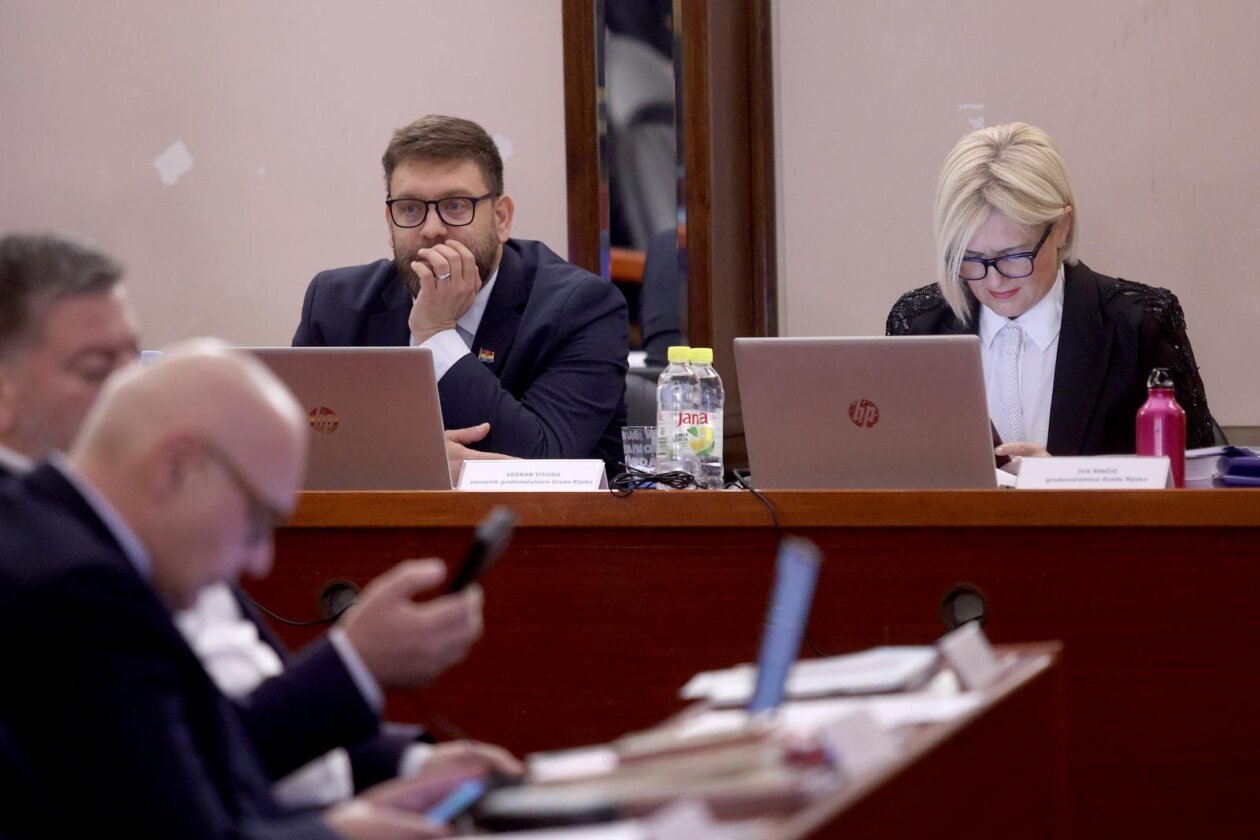 Gradsko vijeće Rijeke održalo je 5. sjednicu u tekućem mandatu Gradsko vijeće Rijeke održalo je 5. sjednicu u tekućem mandatu
