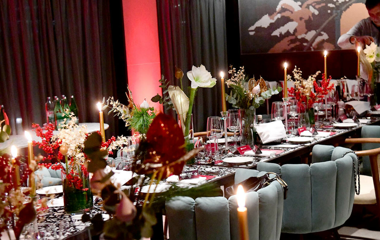 Xmass beauty dinner by Extravagant (1) Xmass beauty dinner by Extravagant (1)