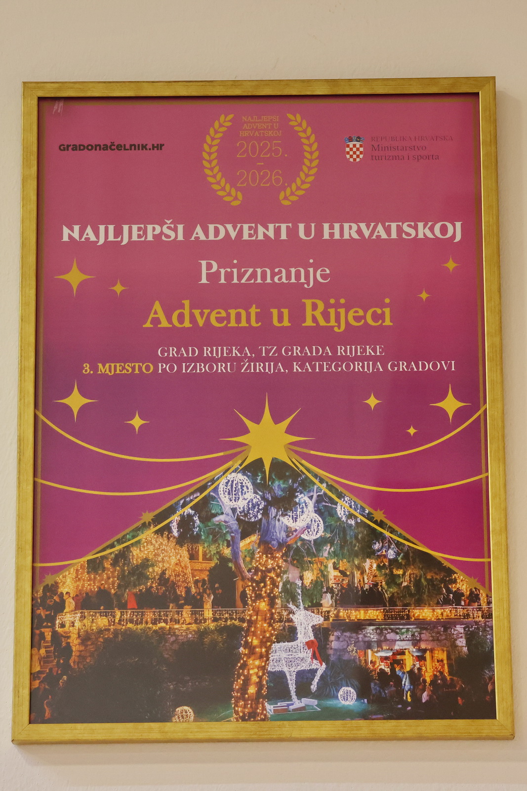 Dodjela-plakete-za-Najbolji-Advent-Gradu-Rijeci-za-trece-mjesto-14