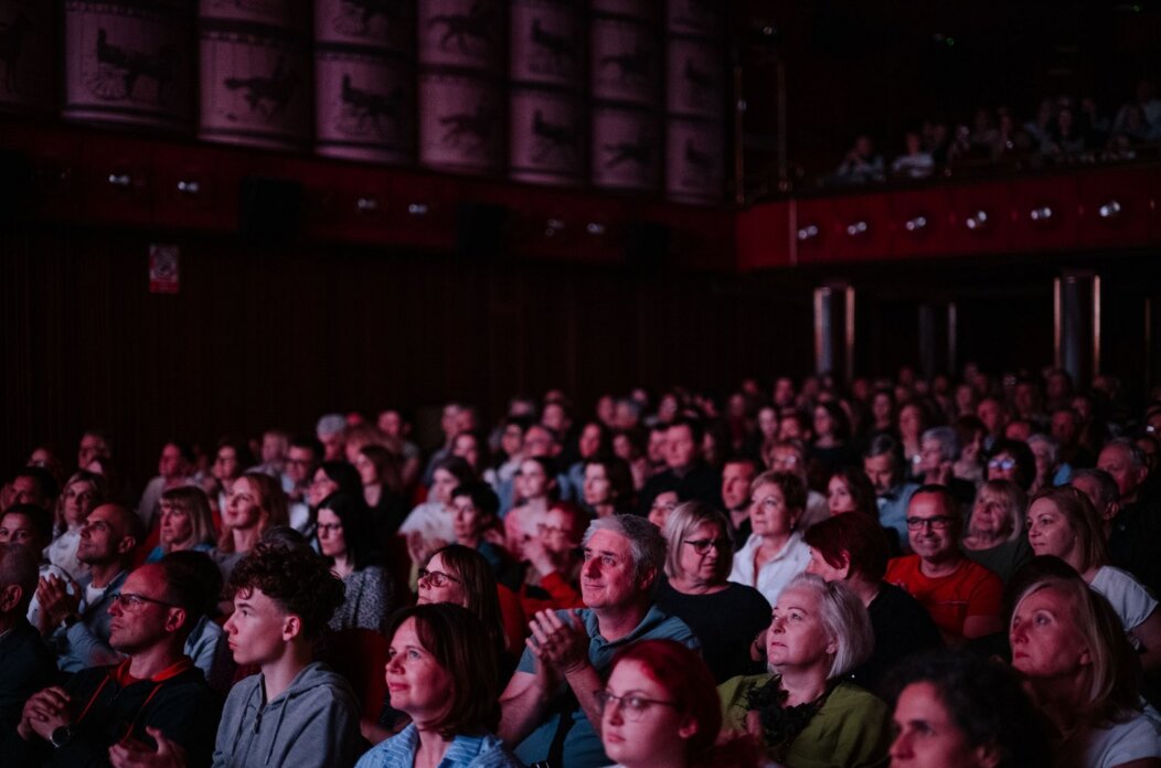 Art kino