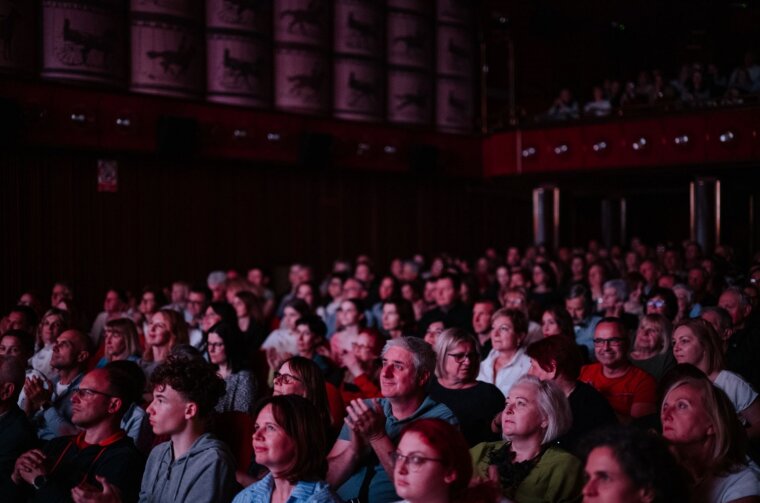 Art kino