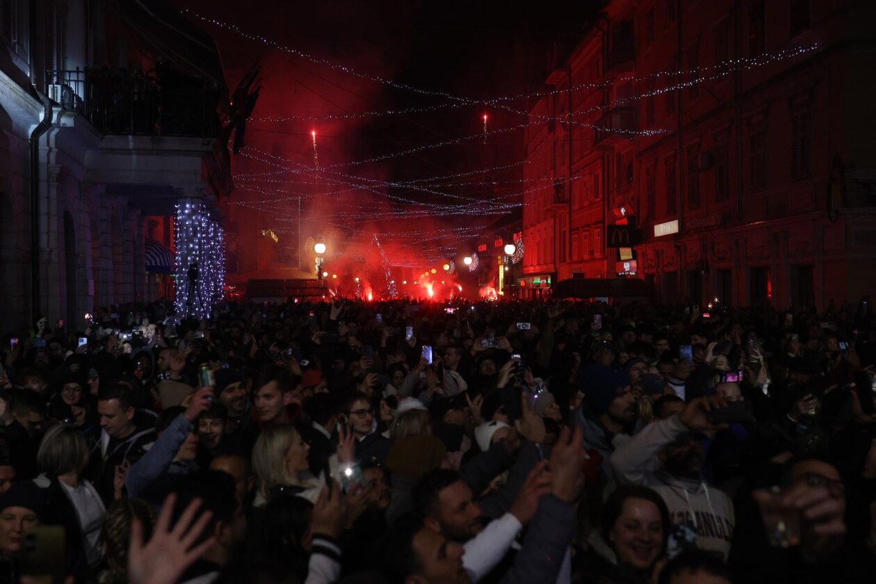 Rijeka je u 2026. godinu ušla uz veliki Big CroDance Party na Korzu Rijeka je u 2026. godinu ušla uz veliki Big CroDance Party na Korzu