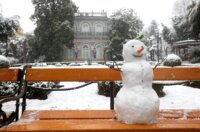 Opatija i okolica prekriveni su snijegom koji pada od jutarnjih sati Opatija i okolica prekriveni su snijegom koji pada od jutarnjih sati