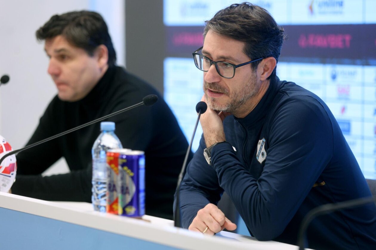 Rijeka: Konferencija za medije HNK Rijeka uoči početka priprema Rijeka: Konferencija za medije HNK Rijeka uoči početka priprema