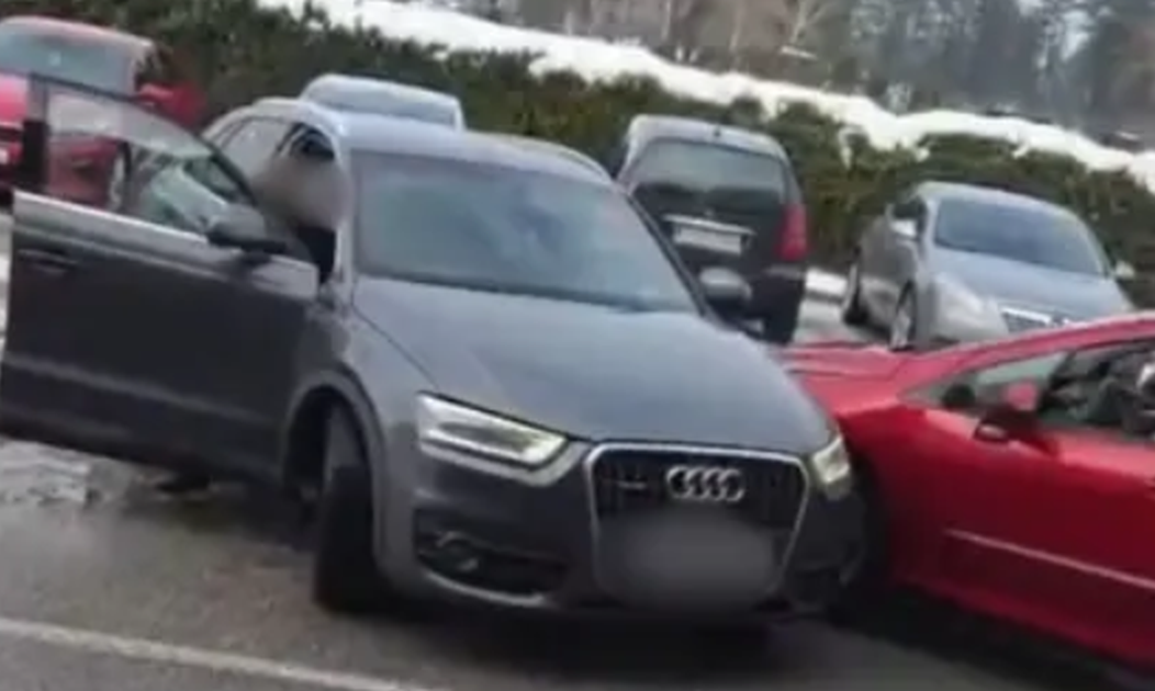 svađa auto fejs