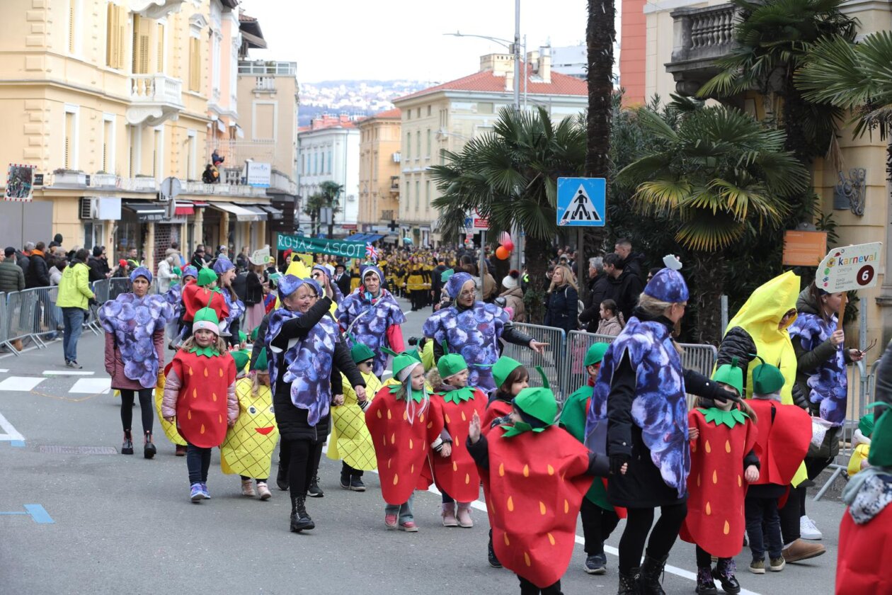 Opatija: Dječji karnevalski korzo