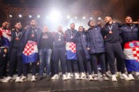 Zagreb: Svečani doček rukometnih reprezentativaca nakon osvojene bronce na Europskom prvenstvu Zagreb: Svečani doček rukometnih reprezentativaca nakon osvojene bronce na Europskom prvenstvu