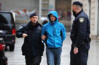 Rijeka: Privođenje osumnjičenih na ispitivanje u USKOK Rijeka: Privođenje osumnjičenih na ispitivanje u USKOK