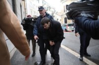 Rijeka: Privođenje osumnjičenih na ispitivanje u USKOK Rijeka: Privođenje osumnjičenih na ispitivanje u USKOK