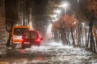 Kaštela: Ciklonalna plima poplavila rivu i okolne ulice Kaštela: Ciklonalna plima poplavila rivu i okolne ulice