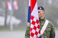 Zagreb: Svečani ispraćaj 8. hrvatskoga kontingenta u NATO-ovu aktivnost prednjih kopnenih snaga u Mađarsku Zagreb: Svečani ispraćaj 8. hrvatskoga kontingenta u NATO-ovu aktivnost prednjih kopnenih snaga u Mađarsku