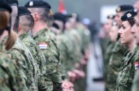 Zagreb: Svečani ispraćaj 8. hrvatskoga kontingenta u NATO-ovu aktivnost prednjih kopnenih snaga u Mađarsku Zagreb: Svečani ispraćaj 8. hrvatskoga kontingenta u NATO-ovu aktivnost prednjih kopnenih snaga u Mađarsku