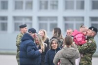 Zagreb: Svečani ispraćaj 8. hrvatskoga kontingenta u NATO-ovu aktivnost prednjih kopnenih snaga u Mađarsku Zagreb: Svečani ispraćaj 8. hrvatskoga kontingenta u NATO-ovu aktivnost prednjih kopnenih snaga u Mađarsku