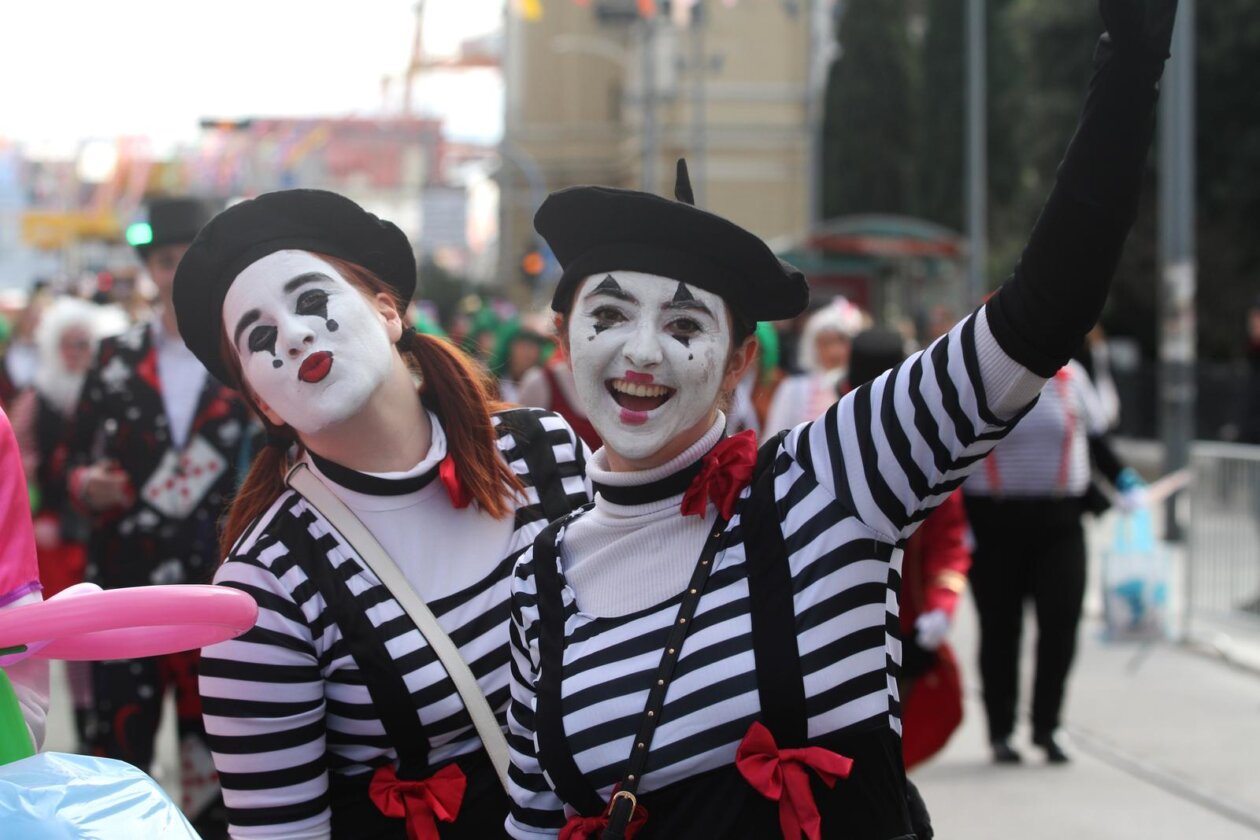 Rijeka: Tradicionalnom Međunarodnom karnevalskom povorkom završio 43. Riječki karneval