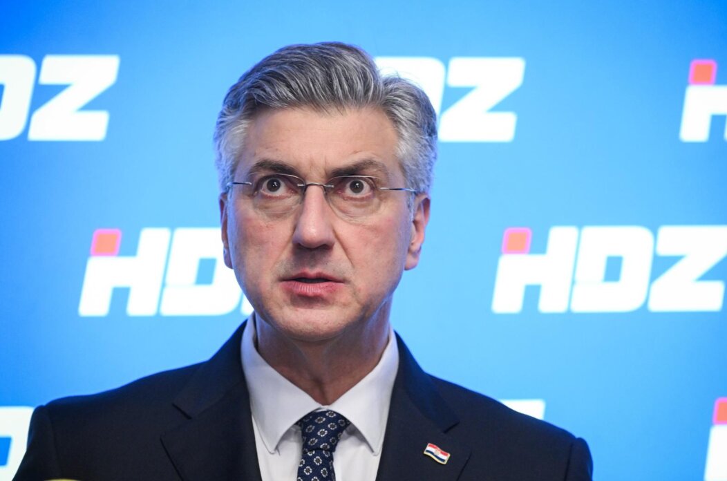 Zagreb: Izjava premijera Andreja Plenkovića nakon sjednice stranke Zagreb: Izjava premijera Andreja Plenkovića nakon sjednice stranke