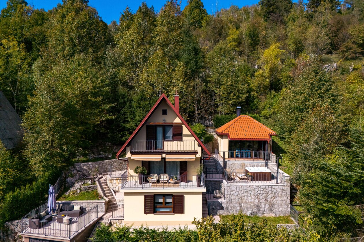 Studio Saršon – Studio Saršon – DJI_20251004123744_0145_D Studio Saršon – Studio Saršon – DJI_20251004123744_0145_D