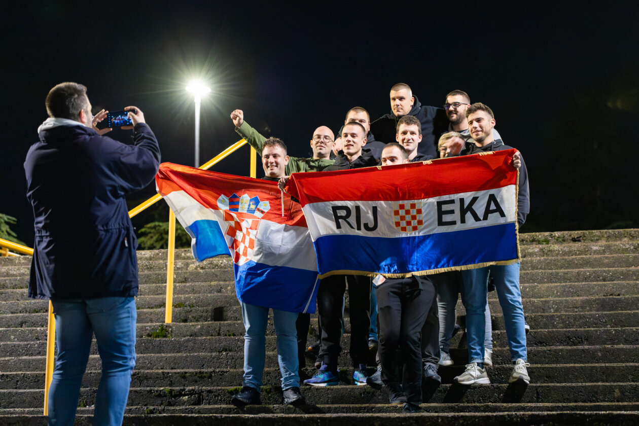 Thompson Rijeka 6.2.-2217 Thompson Rijeka 6.2.-2217