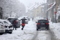Zbog snijega otežan promet u Gorskom kotaru