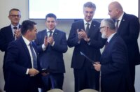 Premijer Plenković posjetio je LNG Terminal i JANAF Terminal Premijer Plenković posjetio je LNG Terminal i JANAF Terminal