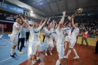 Futsalaši Rijeke svladali Dinamo 7:1 i osvojili svoj prvi trofej Hrvatskog kupa u povijesti Futsalaši Rijeke svladali Dinamo 7:1 i osvojili svoj prvi trofej Hrvatskog kupa u povijesti