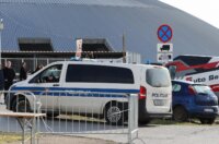 Velika Nagrada Zadra prekinuta nakon izlijetanja vozila gdje su ozlijeđene četiri osobe Velika Nagrada Zadra prekinuta nakon izlijetanja vozila gdje su ozlijeđene četiri osobe