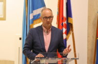 Potpisani-ugovore-za-nadstandne-programe-u-zdravstvu-i-socijali-20 Potpisani-ugovore-za-nadstandne-programe-u-zdravstvu-i-socijali-20
