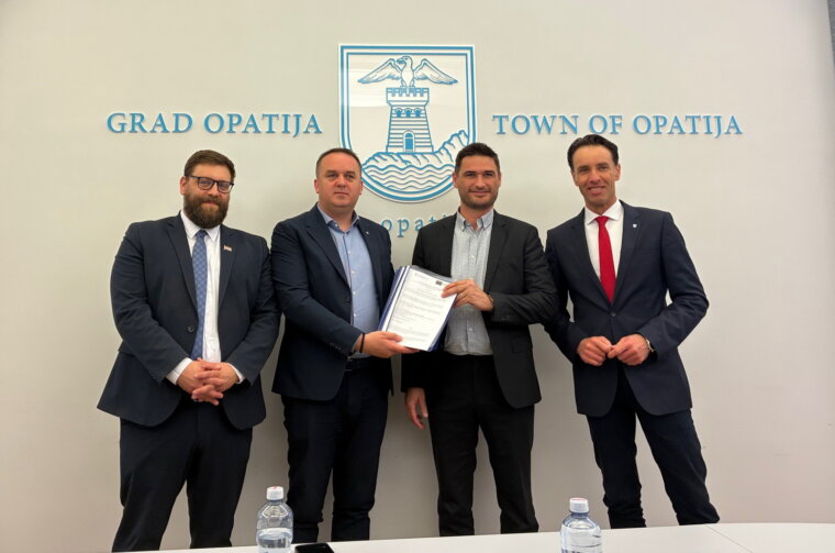 Ugovor-o-dodjeli-bespovratnih-sredstava-za-projekt-Revitalizacija-rasadnika-perivoja-Angiolina-1