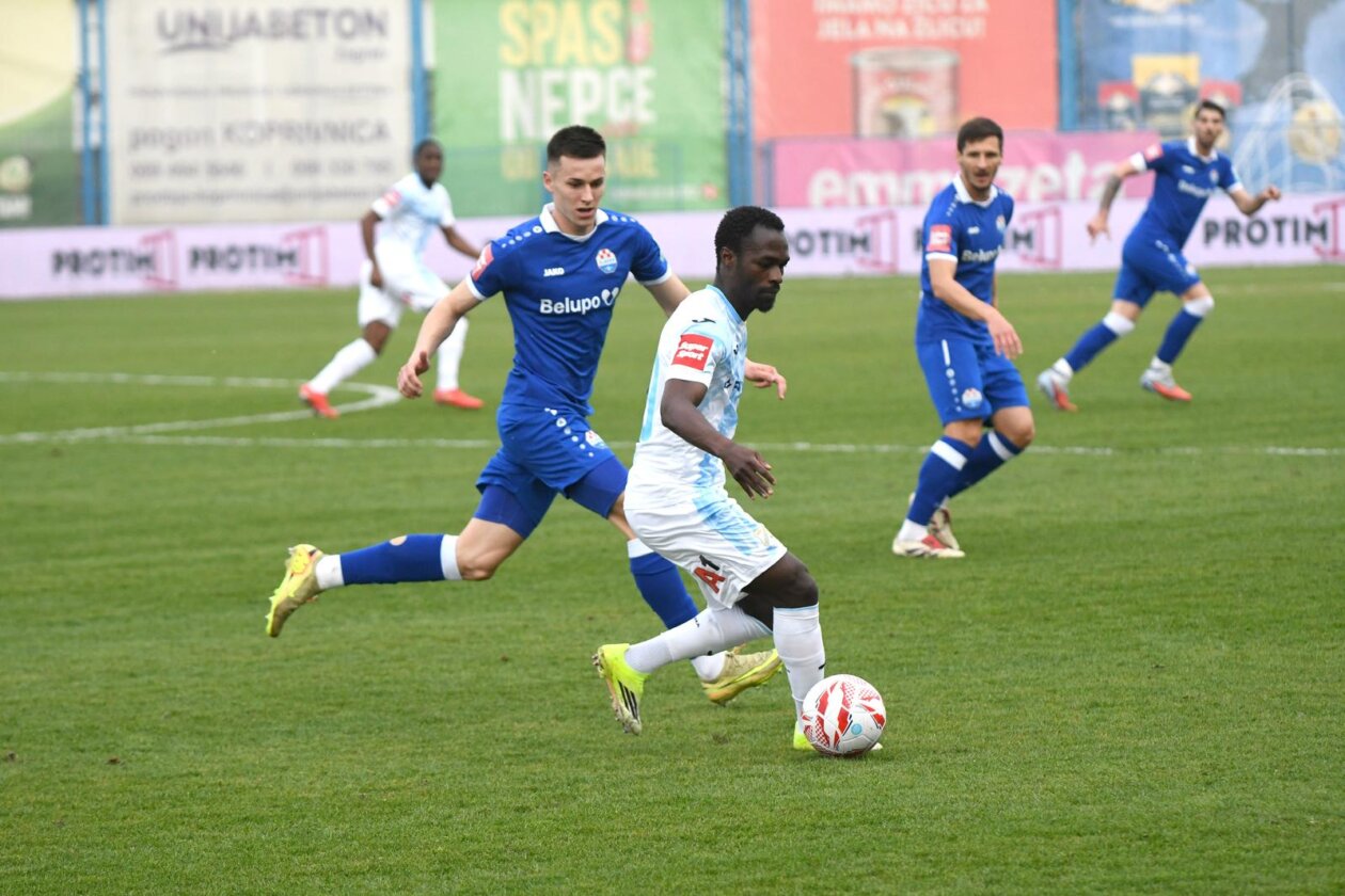 Slaven Belupo i Rijeka sastali se u 28. kolu SuperSport HNL-a Slaven Belupo i Rijeka sastali se u 28. kolu SuperSport HNL-a