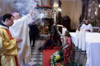 Rijeka: Riječki nadbiskup Mate Uzinić predvodio je uskršnje liturgijsko slavlje u katedrali sv. Vida
