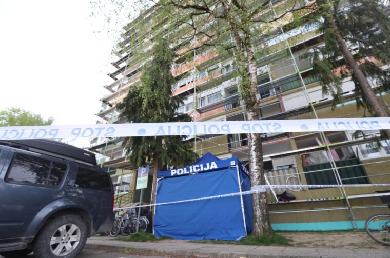 Velika Gorica: Žena skočila sa zgrade, u stanu pronađena mrtva djevojka Velika Gorica: Žena skočila sa zgrade, u stanu pronađena mrtva djevojka