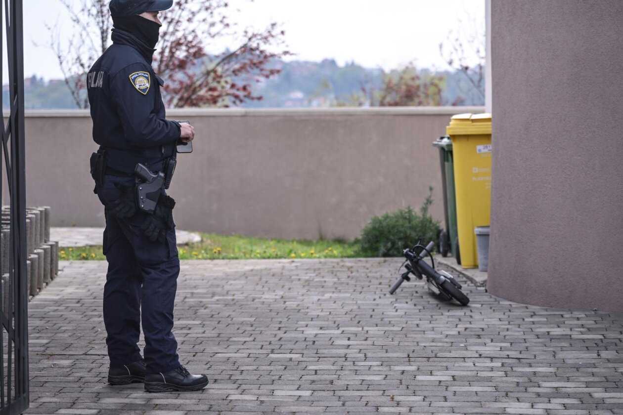 Zagreb: U stanu na Šestinskom trgu ubijen muškarac