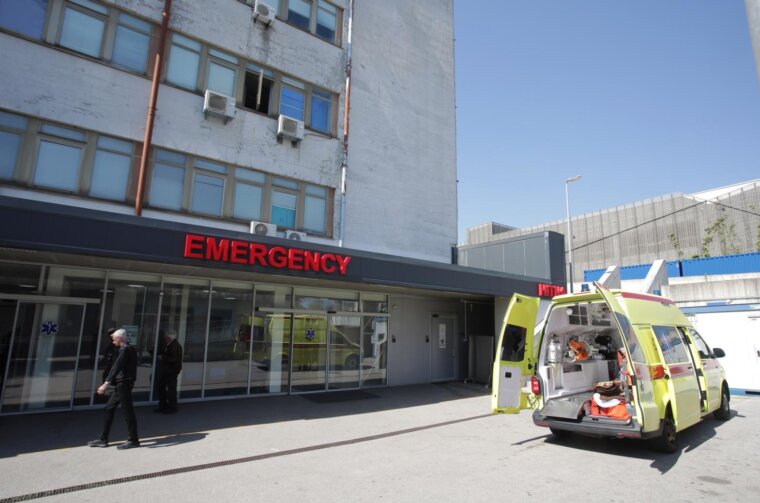Rijeka: Izjava liječnice pred Hitnim bolničkim prijemom o ženama stradalim u prometnoj nesreći na Cresu