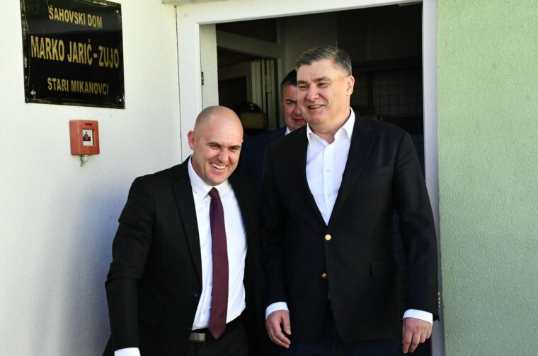 Predsjednik RH Zoran Milanović na obilježavanju Dana Općine Stari Mikanovci Predsjednik RH Zoran Milanović na obilježavanju Dana Općine Stari Mikanovci