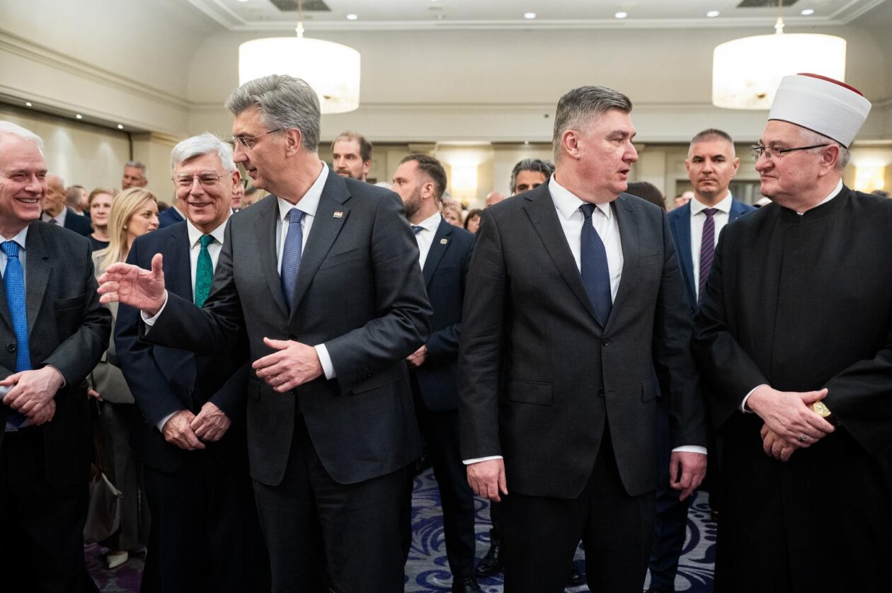 Zagreb: Zoran Milanović i Andrej Plenković na obilježavanju 110. obljetnice priznanja ravnopravnosti islama Zagreb: Zoran Milanović i Andrej Plenković na obilježavanju 110. obljetnice priznanja ravnopravnosti islama