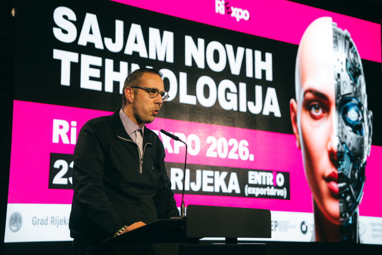 Paul Simunović Paul Simunović